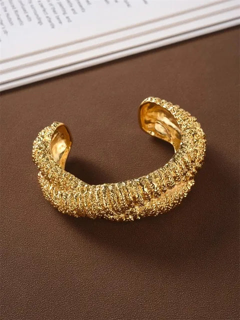 Brass Texture Knot Braided Chunky Earrings for Women Metal Gold Color Jewelry Personality Vintage European And American