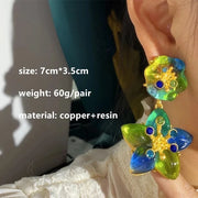 New Big Metal Stud Earring Love Heart Waterdrop for Women Gold Color Jewelry Palace Style Travel Gifts
