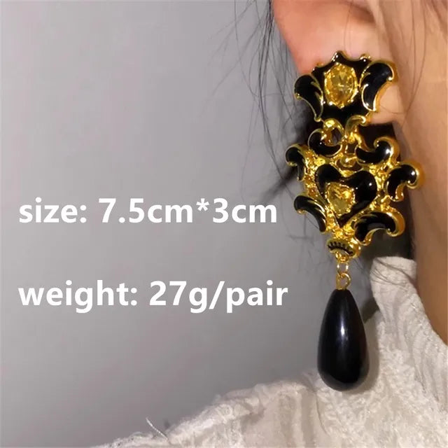 New Big Metal Stud Earring Love Heart Waterdrop for Women Gold Color Jewelry Palace Style Travel Gifts